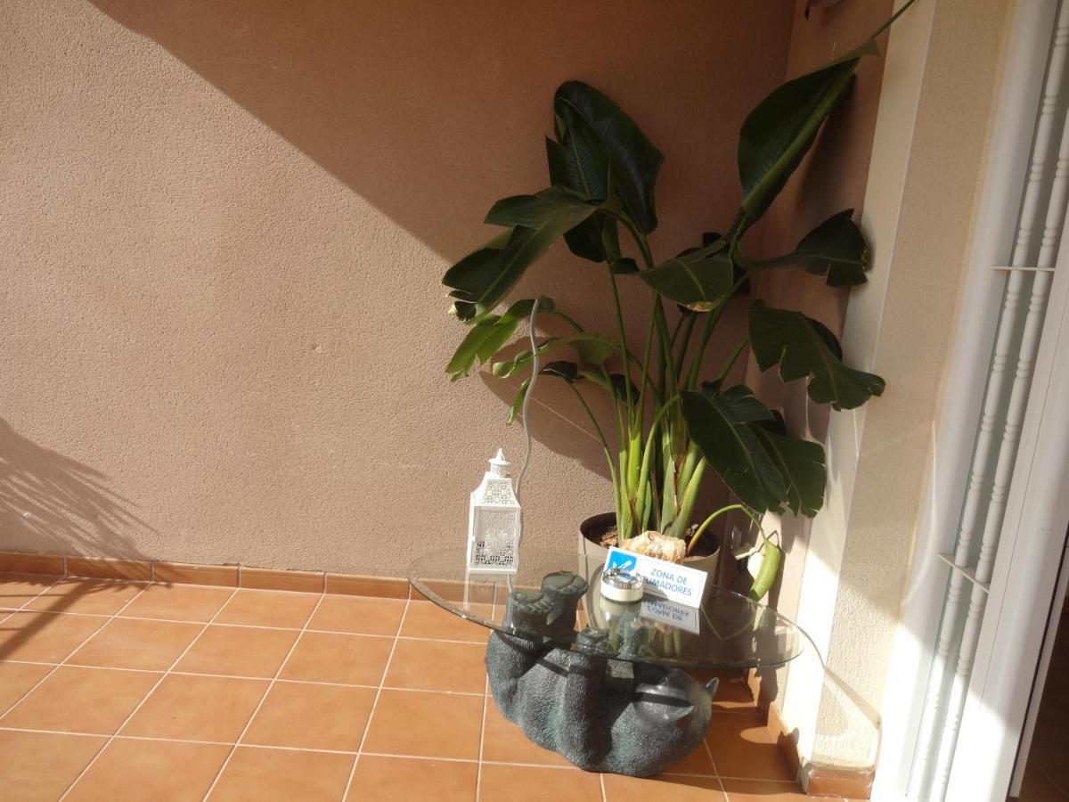 Las Palomas, Appartement 2 Chambres Avec Piscine Turís Exterior photo